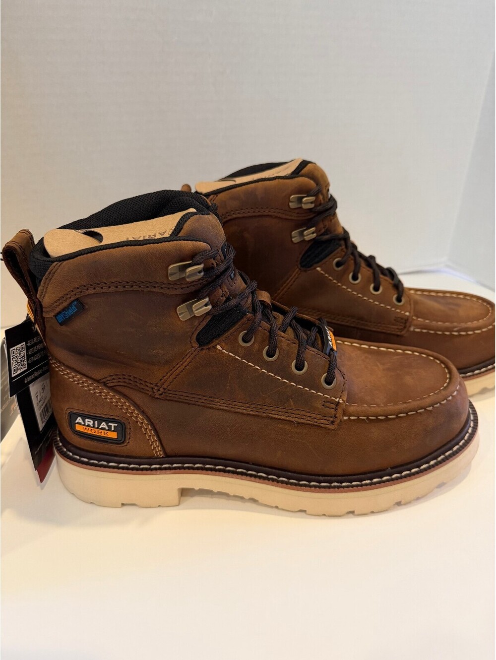 Ariat Brown Leather Waterproof / Electrical Haz Work Boots 7M, 8.5 Women